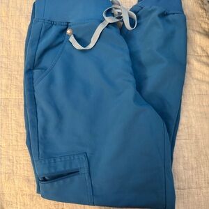 Women’s FIGS joggers